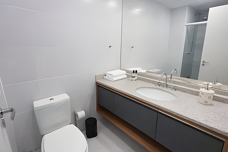 IDHome Elegance  Studio 110 com Estacionamento!